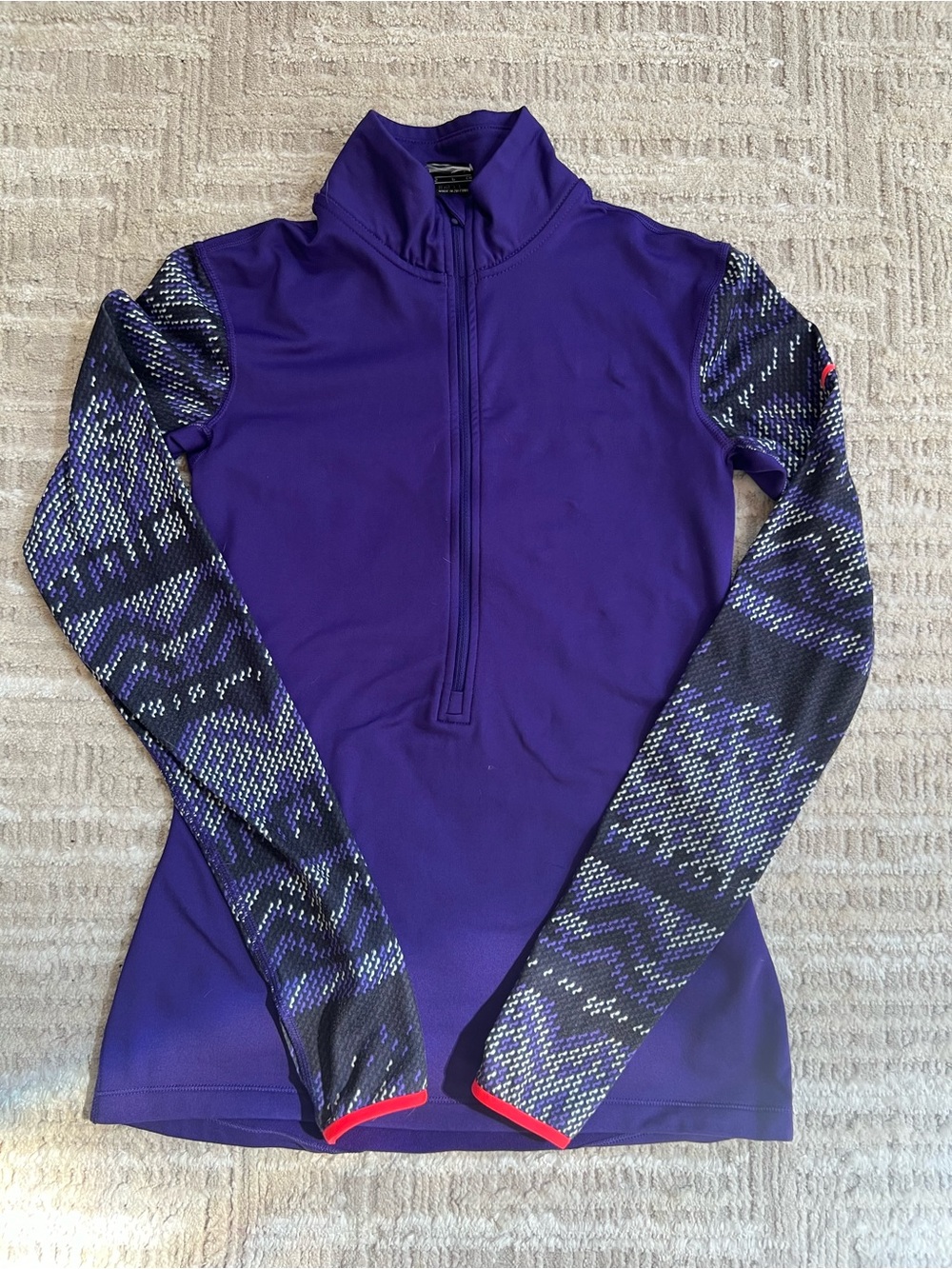 Nike Pro Hyperwarm purple half-zip athletic top geometric pattern sleeve Sz S